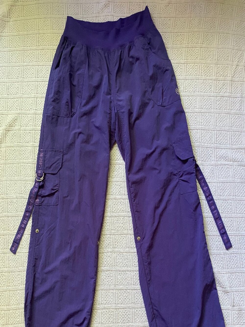 Rare Early-Gen Zumba Fitness Craveworthy Convertible Cargo Pants - Purple - XL
